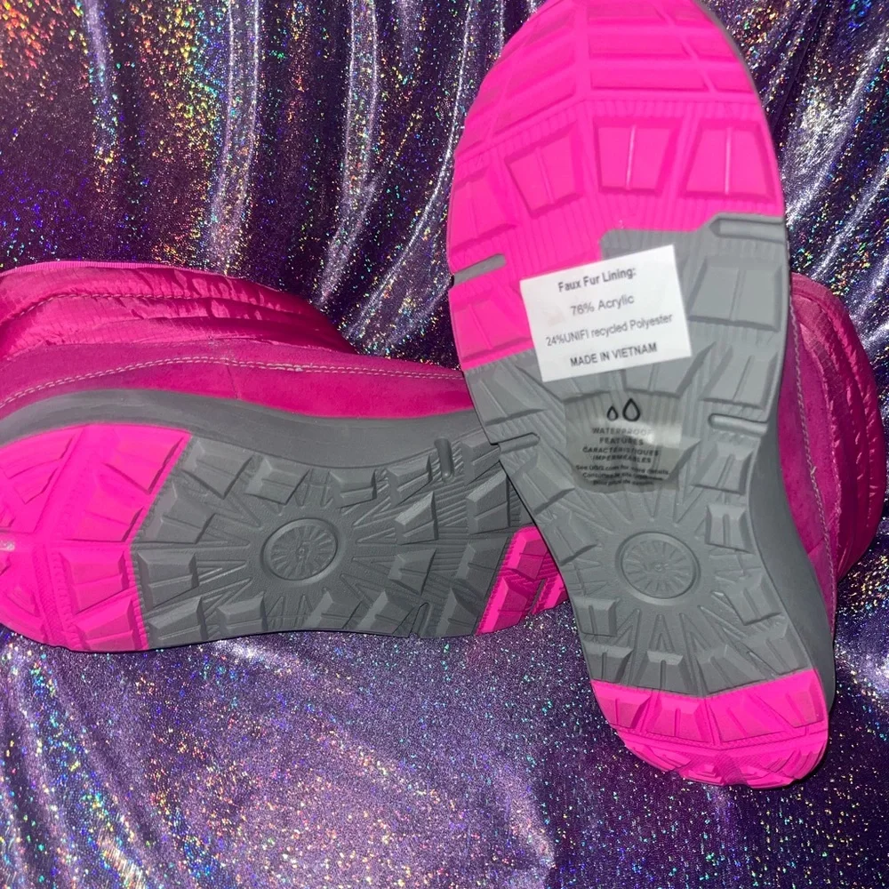 Pink Truckee Ugg Boots